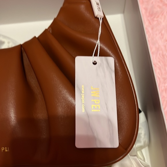 Tag On Vegan Leather Cognac Brown Ruched Puff Designer Handbag Purse Fashion Bag - Picture 8 of 10